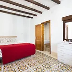 Ek Perez Cáceres *
