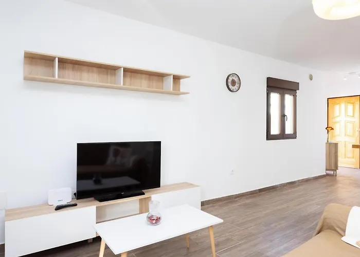 Ek Perez Caceres Apartment